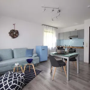  Apartment Mühlbach